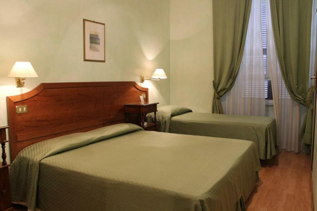 Hotel Fiori Roma Exterior foto